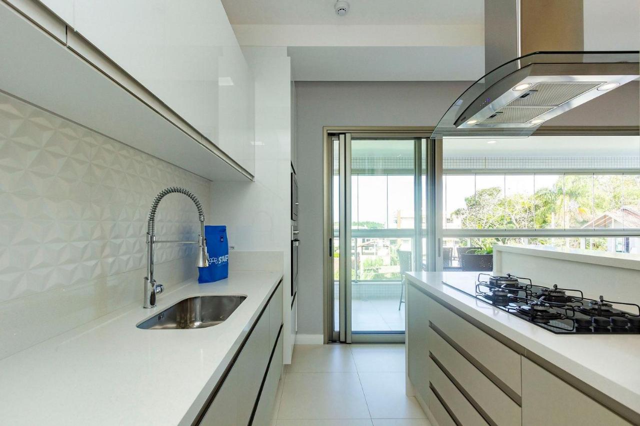 Punta Blu 102-9 - Apartamento De Alto Padrao Em Condominio Exclusivo, Quadra Poliesportiva - Piscina - Portaria 24H. Bombinhas Extérieur photo
