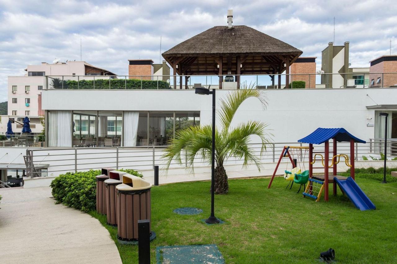 Punta Blu 102-9 - Apartamento De Alto Padrao Em Condominio Exclusivo, Quadra Poliesportiva - Piscina - Portaria 24H. Bombinhas Extérieur photo